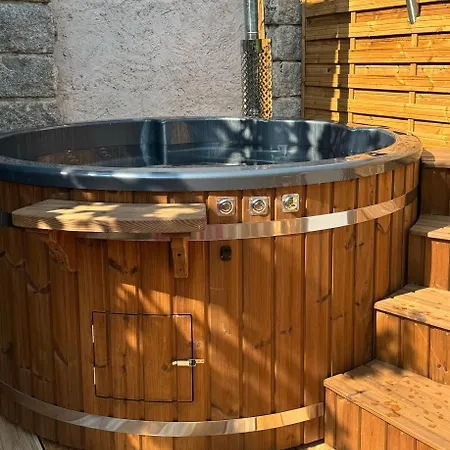 Au Manoir Des Sens Avec Bain Nordique Jacuzzi Apartment Bergheim