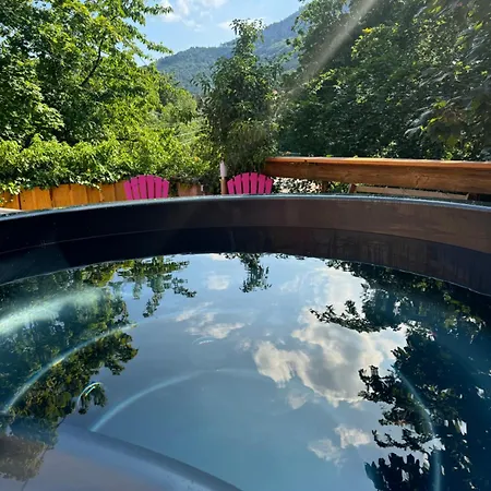 Appartamento Au Manoir Des Sens Avec Bain Nordique Jacuzzi