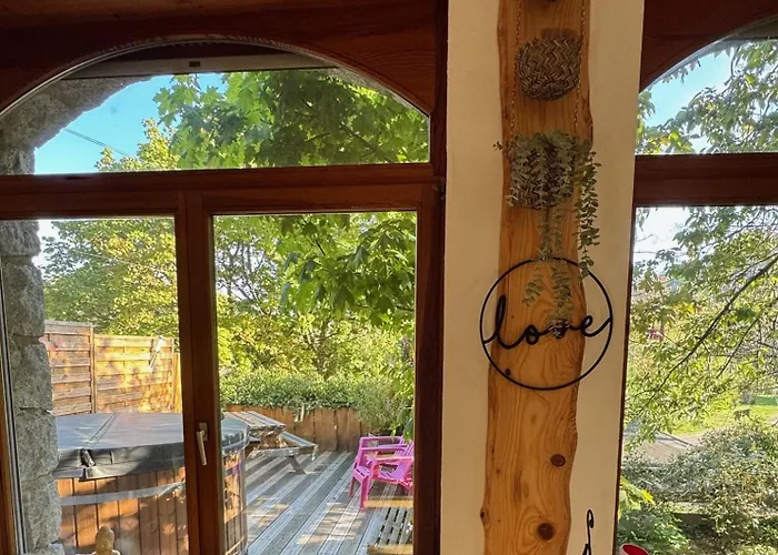 Au Manoir Des Sens Avec Bain Nordique Jacuzzi Lejlighed *